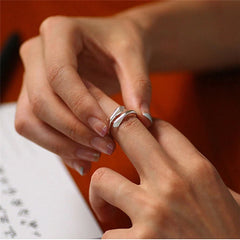 1PC LOVE HUG RING GOTHIC RING